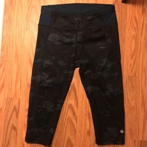 Lululemon yoga pants